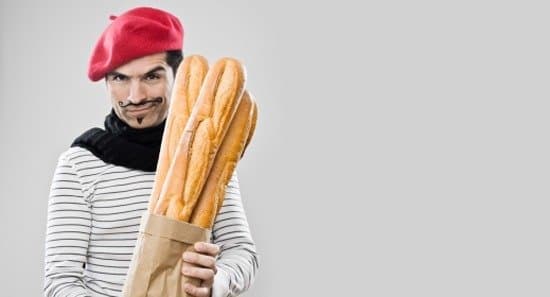 Je pense en Français et speak English