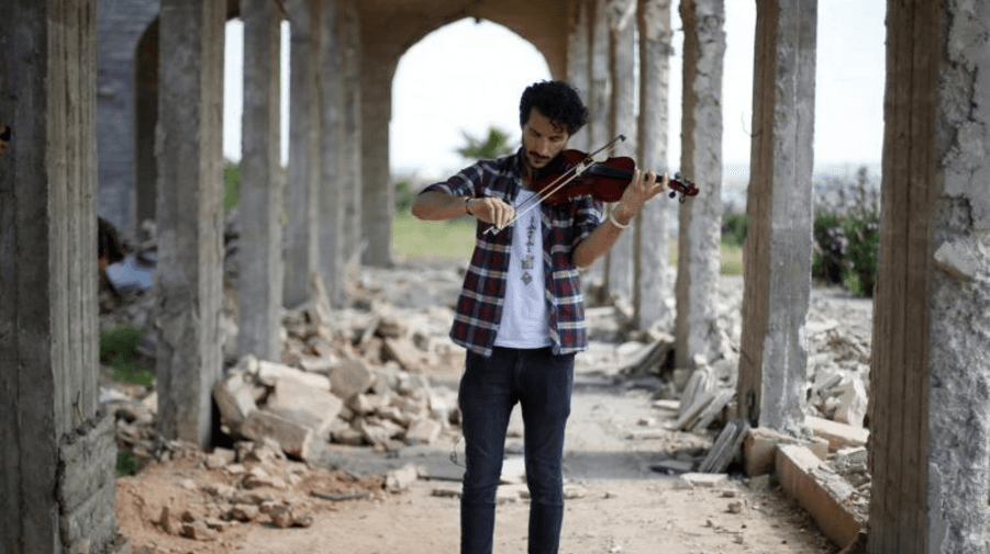 Forbidden Music – Mosul Violinist Brings Back Music