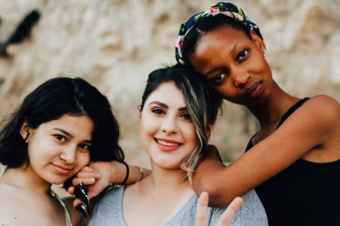Women and freedom of expression