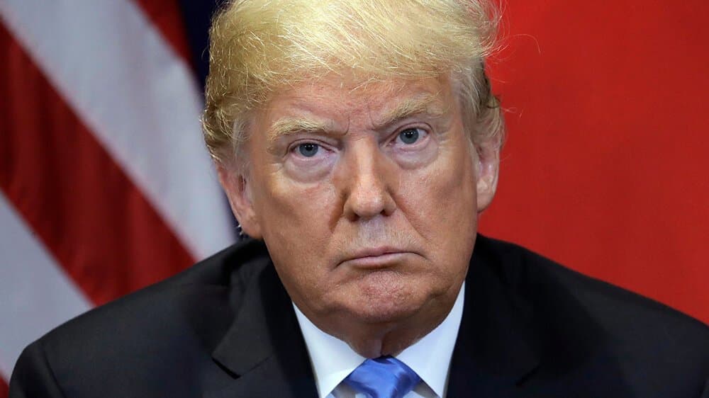Trump declares border crisis in TV address