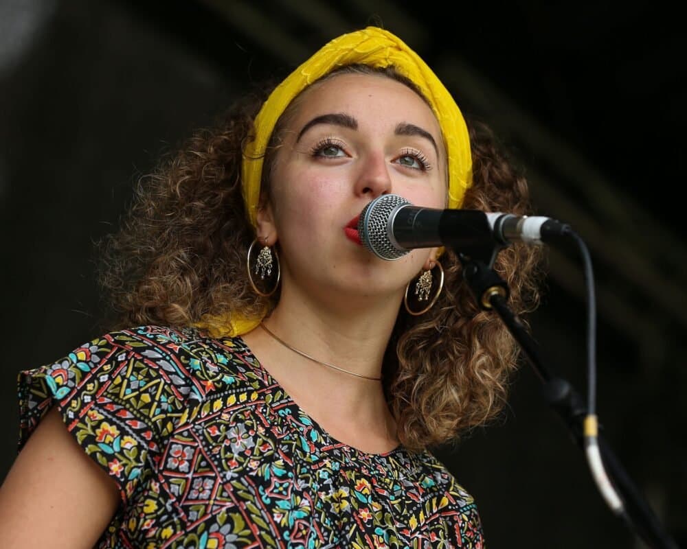 Getting to know Libyan-Irish songstress Farah Elle