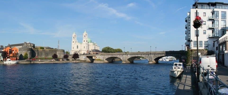 Ireland has found a town with the most romantic people