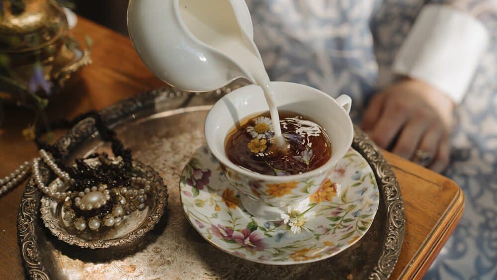 A Brief History of Tea Drinking in Ireland