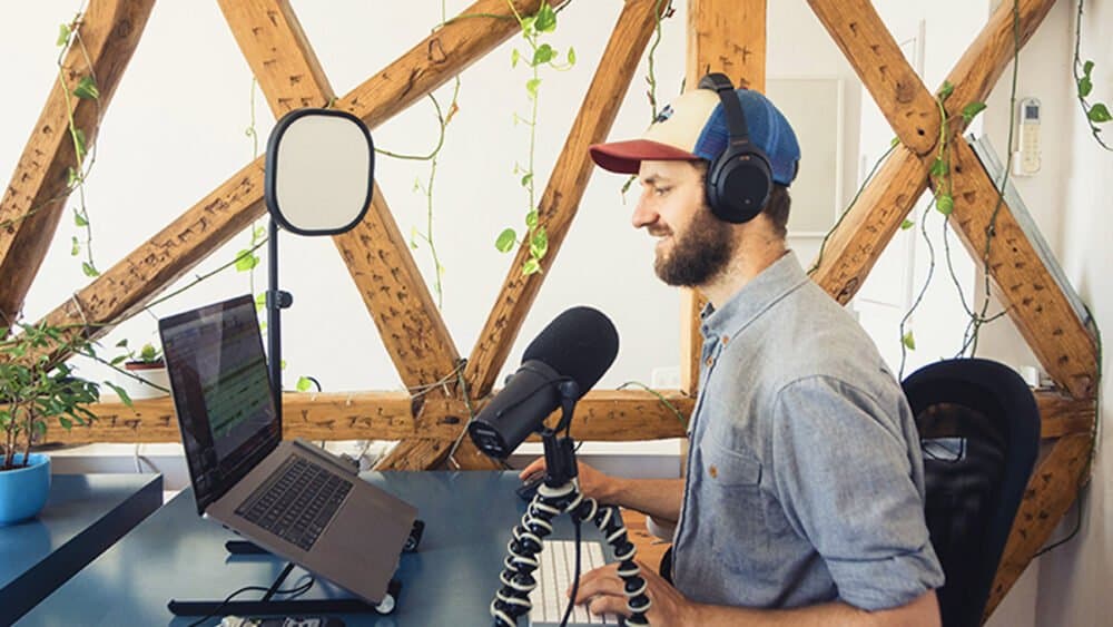 5 Irish podcasts you should be listening to right now