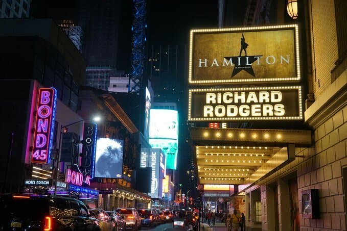 Learning history through musical theatre
