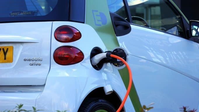 Electric Cars: Advantages and Disadvantages