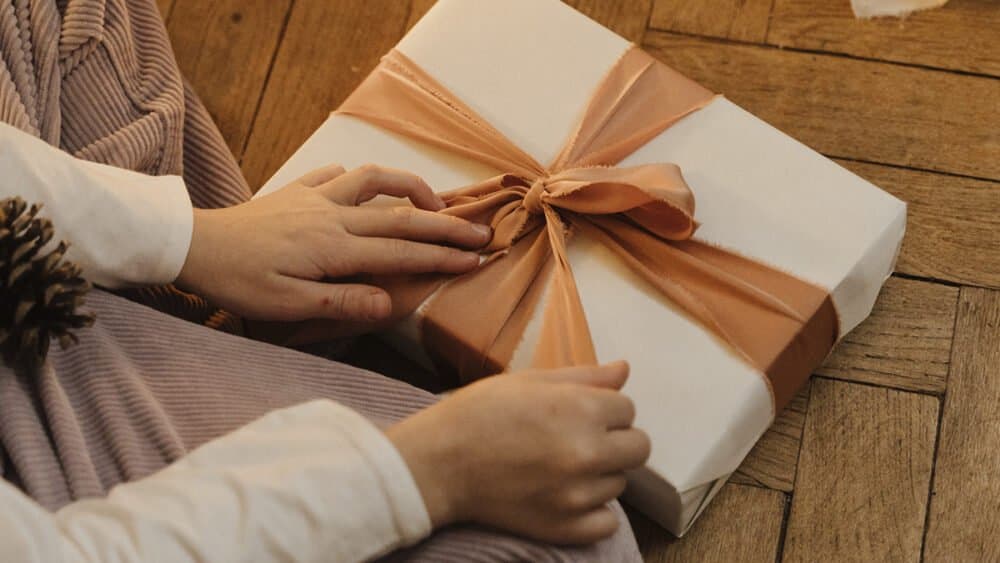 4 Traditional Yule Practices We Still See at Christmas