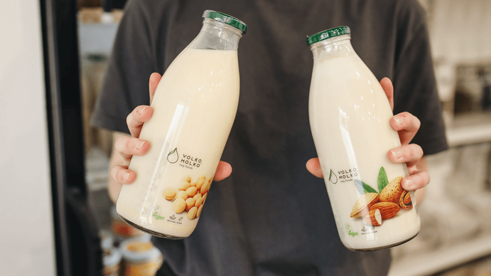 Swapping dairy milk for plant-based alternatives: what are the benefits?