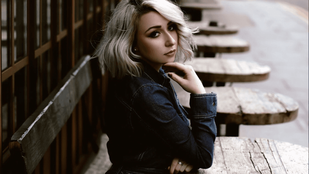 Interview with Singer-Songwriter, Ainsley Hamill