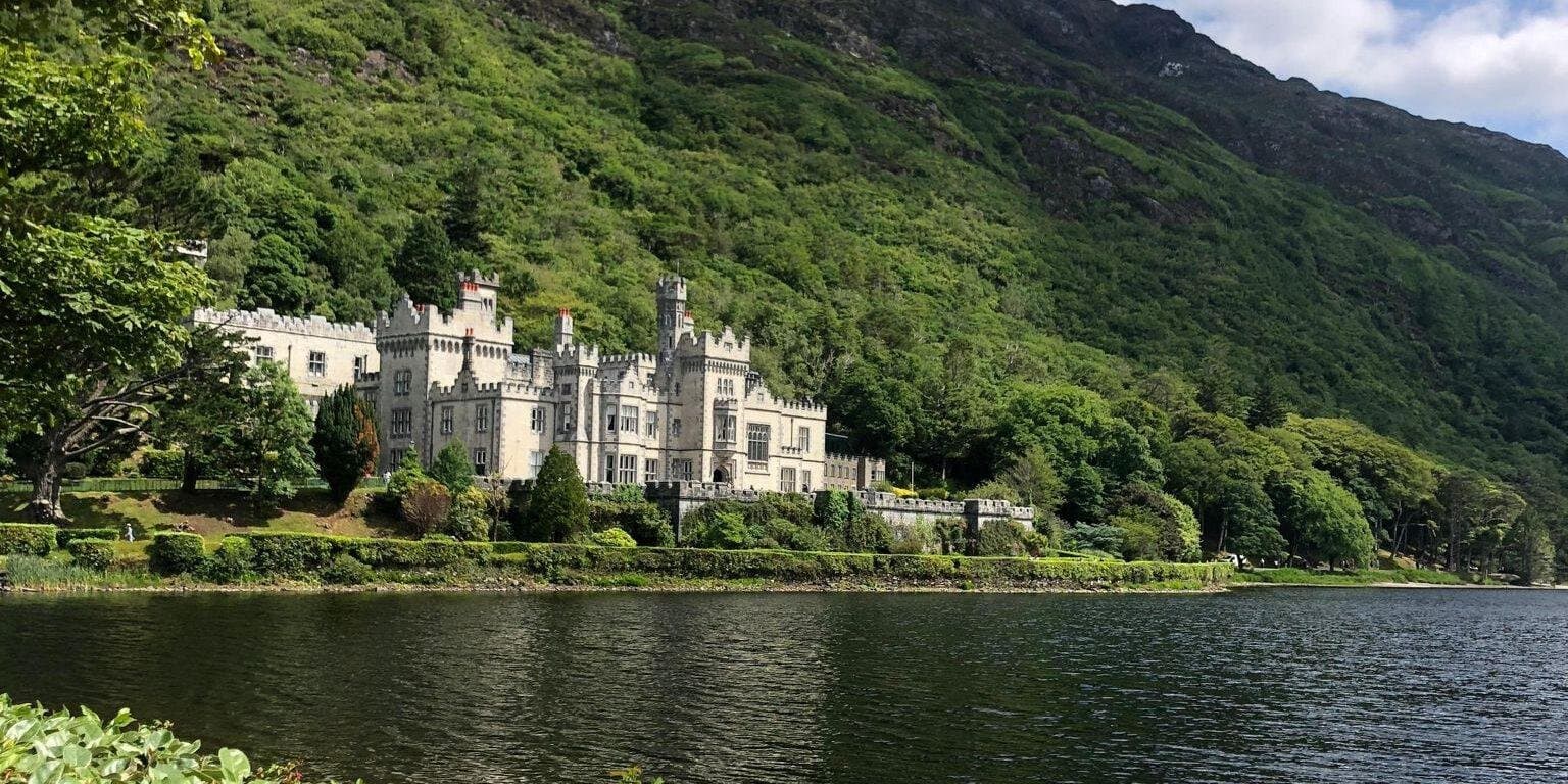 Visiting the picturesque Kylemore Abbey